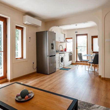 2-Bedroom Flat - Sunny Balcony Plovdiv Exterior foto
