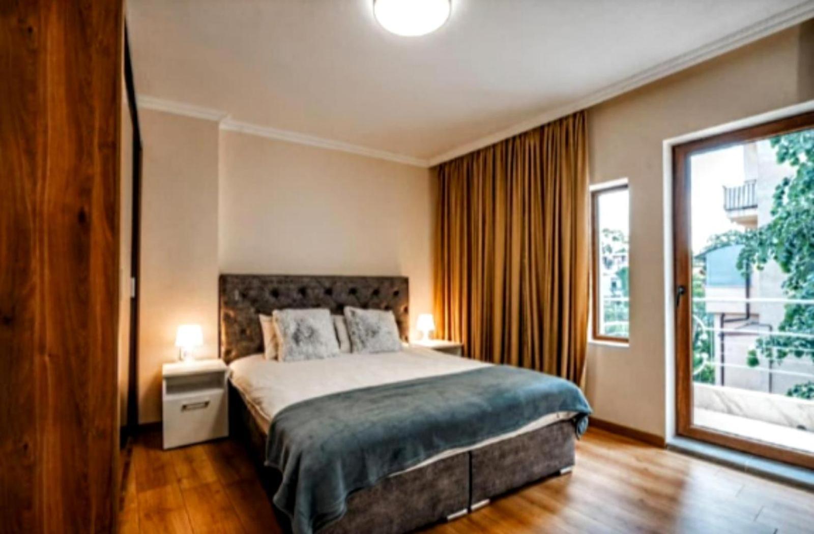 2-Bedroom Flat - Sunny Balcony Plovdiv Exterior foto
